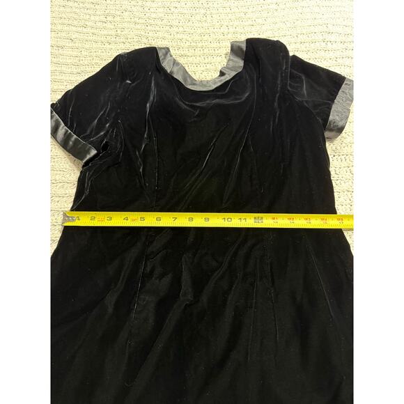 VTG Velour Sheath Dress Short Sleeves Back Bow Cut Outs Knee Length Womens Large - Picture 6 of 13